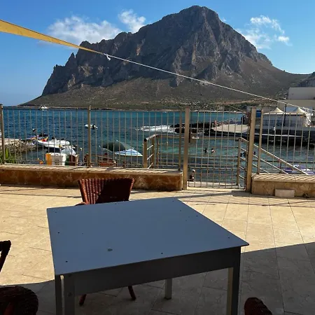 Guest house Terrazze Cofano Custonaci