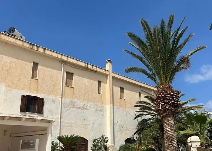 بيت ضيافة Terrazze Cofano كوستوناتشي