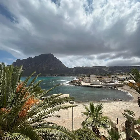 Terrazze Cofano Πανσιόν 3*